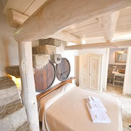 Belgodere Di Mezzavia B&B