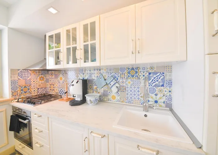 Belgodere Di Mezzavia 4*