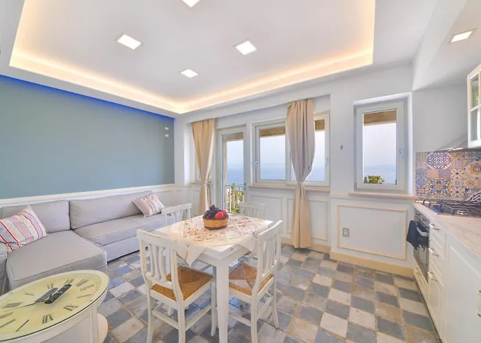 Belgodere Di Mezzavia 4*