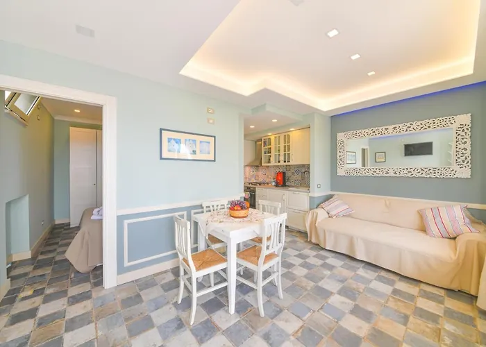 Belgodere Di Mezzavia 4* Lacco Ameno (Isola d'Ischia)