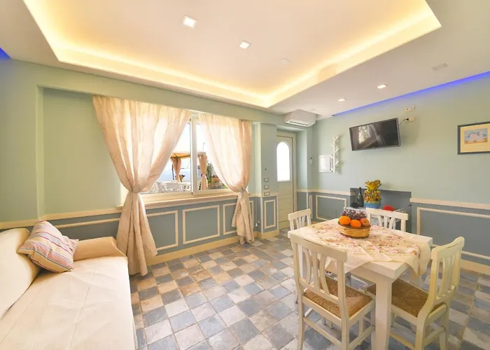 Belgodere Di Mezzavia Bed and breakfast Lacco Ameno (Isola d'Ischia)