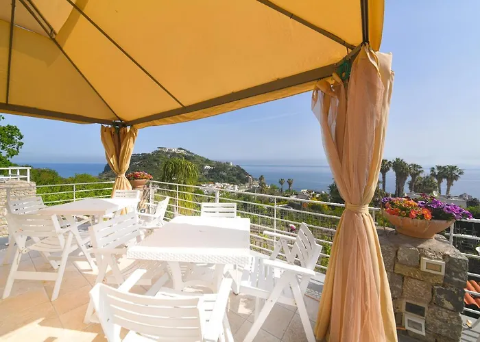 Belgodere Di Mezzavia Bed and breakfast