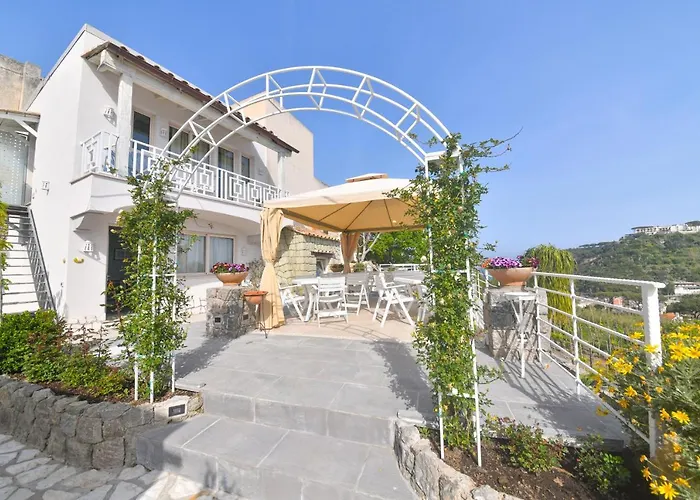 Belgodere Di Mezzavia Lacco Ameno (Isola d'Ischia)