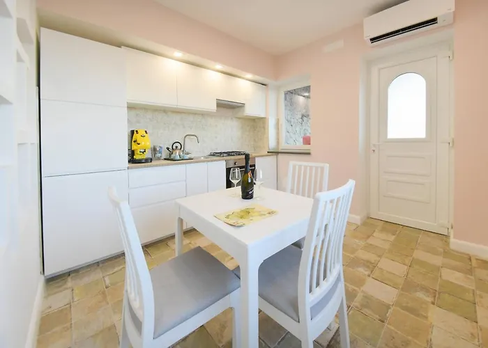 Bed and breakfast Belgodere Di Mezzavia