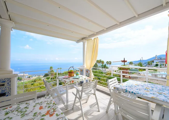 Belgodere Di Mezzavia 4* Lacco Ameno (Isola d'Ischia)